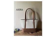 【AKIRAオリジナル】【マツコの知らない世界 で紹介されました！】 中型レディストートバッグ ショルダータイプ ストライプ×薄茶デニム 軽量 軽い 日本製 キャンバス 帆布 横型 肩掛け 通勤 通学 大容量 上質 カジュアル オシャレ レディース カバン 鞄 バック