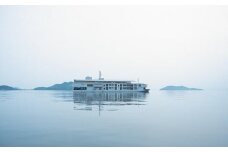 guntû（ガンツウ）ご利用券  300,000円分【クルーズ 周遊 豪華 客船 船旅 リゾート ホテル 旅行 瀬戸内 瀬戸内海 しまなみ ガンツー トラベル 予約 宿泊 ギフト プレゼント お祝い 尾道 広島】
