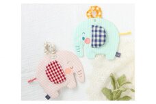 No.137-02 ゾウさんのパリパリおもちゃ グリーン ／ ベビー 赤ちゃん 用品 グッズ 音 山口県