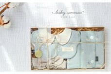 No.145 くすみフラワーギフトセット ／ ベビー 赤ちゃん 用品 グッズ 女の子向け スタイ 抱っこ紐カバー ヘアバンド 山口県