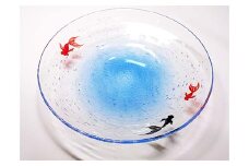 ＜ガラス作家 松尾具美＞大皿「水鞠」硝子 ガラス 大皿 皿 金魚 松尾具美 贈り物 ギフト F6L-076