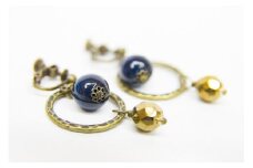 028-001 【イヤリング】藍染木玉1cm玉 イヤリングorピアス 金古美