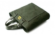 ちょっと小ぶりなFree Free Tote
