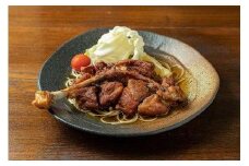 骨付鳥東の 『オリーブ地鶏の骨付鳥』 3本セット（冷凍）