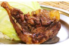 骨付き鳥 おやどり 3本 骨付き鶏 親鳥 骨付き肉 鶏肉 鶏 鶏もも肉 ローストチキン 惣菜 加工肉 加工品 おかず アウトドア キャンプ 肉汁 スパイシー 湯せん 簡単調理 ご当地グルメ B級グルメ おつまみ おかず 惣菜 酒の肴 ビール チューハイ 焼酎 ワイン 日本酒 ウイスキー 伝統 アウトドア キャンプ 料理 ふるさと納税骨付鶏 ふるさと納税肉 香川県 丸亀市 ふじむらTSK株式会社