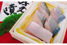 瀬戸内産　まな鰹の味噌漬（木箱）5切入