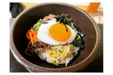 ビビンバの具／｢焼き肉ソウル｣キムチ持ち帰り専門店