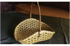 地元の素材を使った竹かご