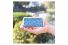 伊予小紋いちよう　がま口小物入れ （ 一富士二鷹三茄子 ）