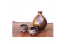 備前焼　酒器セット・徳利とぐい呑み2個(一点もの)【1093969】