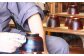 しっくりと手になじみ飲みやすいと評判の汁椀 蜻蛉柄と花模様 【美禄堂】 [ATBF060]