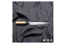 土佐打ち刃物 柳刃包丁 240mm 片刃 上白鋼 イチイ八角柄 徳蔵オリジナル 【27001】【グレイジア株式会社】 [ATAC082]　ほうちょう 料理 包丁 庖丁 職人 キッチン ナイフ 日用品 料理道具 高知