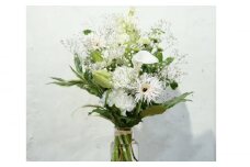 季節のおすすめ生花花束 お供え 供花 1束 【株式会社tomoni】 [ATCG001]