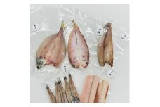 おまかせ干物5袋（甘鯛×1袋 他4袋おまかせ） / 干物 魚 鯛 甘鯛 鮎 アユ シイラ サメ カマス 鯵 アジ 鯖 サバ やけど ハダカイワシ おまかせ セット 冷凍 【株式会社サンマリン】 [ATHA007]