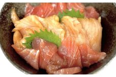 ヤマジュウ特製！マグロ２種の漬け５００ｇ