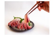  ブリ カット 150g 以上 新鮮 冷蔵 国産 鰤  ぶり セット 刺身 アレンジ 贅沢 お鍋 しゃぶしゃぶ ブリしゃぶ 海鮮丼 年末 年始 大晦日 正月 高知県 須崎市 高知 YI007