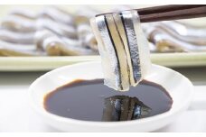 すくも湾天然きびなごのお刺身