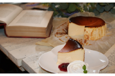 直七バスクチーズケーキ　ご褒美 スイーツ おやつ ギフト 贈り物 濃厚 クリーミー トロトロ スペイン チーズ たっぷり 2倍 ケーキ 絶品 洋菓子 デザート人気 予約 大人 子供 手作り