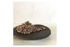 無添加ドッグフード：しかにくペレット １パック（100g）鹿肉 ペットフード ジビエ 愛犬 イヌ用 ドライフード 無添加 たんぱく質 タンパク質 高たんぱく 100ｇ 【R00055】
