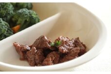 高知産 犬猫用 鹿肉 やわらか煮 レトルトパック 約70g×3袋 天然鹿肉 鹿 シカ 赤身肉 ジビエ ペットフード ドッグフード キャットフード 全年齢適応
