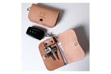 カードが入る２つ折りキーケース 【 お札も収納可】 スマートキーホルダー