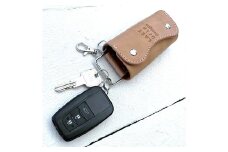 ダブルホックの 王道 キーケース 【スマートキー対応】