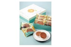 【福岡のケーキ屋 マヌカンピス】立花山マドレーヌ10個入り（福岡市製造）