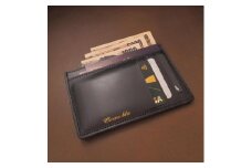 【福岡市】Cornoblu　イルチアカーフ　ミニマムウォレット　ブラック