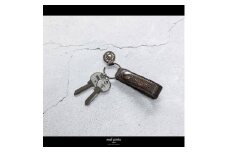 maf pinto (マフ ピント)ストラップ キーリング キーホルダー キーケース チョコレート ADRIA LINE レザー 本革 日本製