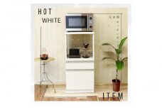 家事楽スライド式コンパクト収納！レンジも炊飯器もポットもOK！コンセント1500W！ レンジ台 収納 台所 食器棚 炊飯器 台所 台所収納 扉式 スリム 米びつ入れ キッチンボード キッチン インテリア 収納家具 キッチンカウンター キッチンラック収納 simple シンプル 日本製 国産 整理 タンス レンジボード レンジラック 棚 幅48 幅48cm 48レンジ台 引出式 ルシード ホワイト