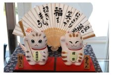 ＜宮若追い出し猫＞　金ちゃん銀ちゃん寿セット [M33-1] 招き猫 招福 幸運 健康 繁盛 金運 猫 ねこ ネコ 手作り 置物 縁起物 陶器 インテリア 福岡県