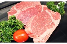 【6ヶ月定期便】 博多和牛 ご褒美定期便 ／ 合計約3800g ヒレ シャトーブリアン サーロインステーキ モモ すき焼き しゃぶしゃぶ 焼肉 和牛 牛肉 お肉 福岡県産 九州産
