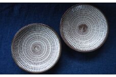 H39   小石原焼飛鉋五寸皿２枚セット直径約15cm（金丸窯）