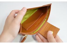 スマート長財布（シュリンクレザー・キャメル）　BK004