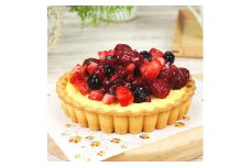 タルトセット（ベリーベリータルト・ラムレーズンのレアチーズタルト） スイーツ たると 洋菓子 苺 クリーム 冷凍 クリスマス パーティ デコレーション 広川町 / イートウェル株式会社 [AFAK130]