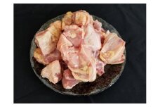 はかた地どり ぶつ切り肉(約1kg) 吉富町/株式会社吉浦コーポレーション [BGAD006]