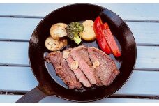 ソロキャンプに最適！佐賀産和牛ステーキ2P：B110-021