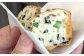 「ひりょうず」とは、自慢のざる豆腐をベースに特別なすり身を加え、
5種類の野菜を練りこみ油で揚げたものです。