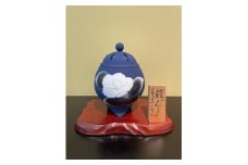 【伊万里焼】藍吹染白椿彫香炉 027-H821