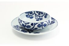 源右衛門窯 染付唐草文 組皿 器 食器 うつわ 和食器 皿 スープ 鉢 小鉢 ボウル スープ碗 汁椀 染付 有田焼 機能美 古伊万里 伝紋文様 唐草 からくさ 手描き 多用鉢 お皿 セット 45000円 A45-278