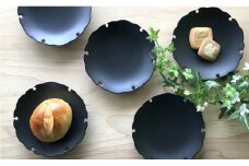 有田焼 黒マット吉祥雪輪5寸皿/5枚セット 深海三龍堂 食器 おしゃれ 食器セット 取り皿 お皿 シンプル 黒い器 黒いお皿 取皿 菓子皿 フルーツ皿 30000円 3万円 A30-197