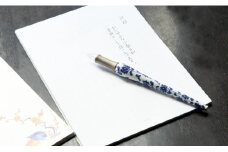 有田焼 染付 ガラスペン【文翔窯】文房具 工芸品 有田焼 万年筆 ペン おしゃれ 高級 ギフト 書道 プレゼント 伝統工芸 日本製 手作り A75-39