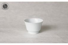 ろくろの現代の名工 矢鋪與左衛門作【白磁 朝顔型突き底ぐい呑み】有田焼 器 うつわ 酒器 伝統工芸 A50-224