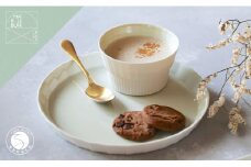 有田焼 UTSUA PlateMedium & CupWide / Light green 2点セット【まるぶんオリジナル】食器 器 うつわ 皿 プレート ミディアム 小鉢 ボウル ワイド シンプル おしゃれ 緑 グリーン 25000円 A25-605