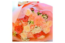 【全12回定期便】ピンク バラと季節のオールラウンド花束 お花 花 フラワー flower 薔薇