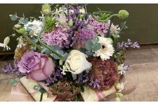 【全6回定期便】 おまかせ フラワーアレンジメント 【M】 花 お花 生花 フワラー Flower アレンジメント