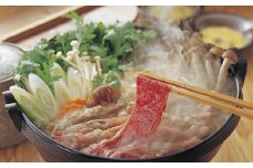 長崎和牛 出島ばらいろ モモまたはウデ すき焼き用 約1kg ／ 和牛 国産 お肉 肉 牛肉 長崎県 長崎市