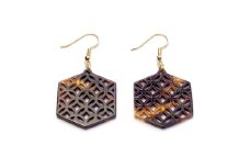 【べっ甲】亀甲型ピアス（七宝） ／ アクセサリー ピアス 耳飾り 鼈甲 伝統 長崎県