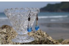 海色ピアス ／ アクセサリー ファッション 青 海 ガラス ピアス ガラス細工 アクセサリー しずく 雫形 チタン 九州 長崎