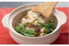 A130p 〈長崎県産〉天然鯛の鯛飯の素(2人前を2セット)